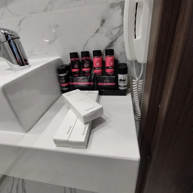 Standard, Twin Beds, INTERNATIONAL ATENE HOTEL 5/5
