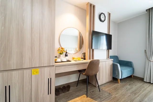 غرفة بريميير جونيور بإطلالة على المدينة بحوض استحمام، Nicecy Hotel Suites Spa 4/4
