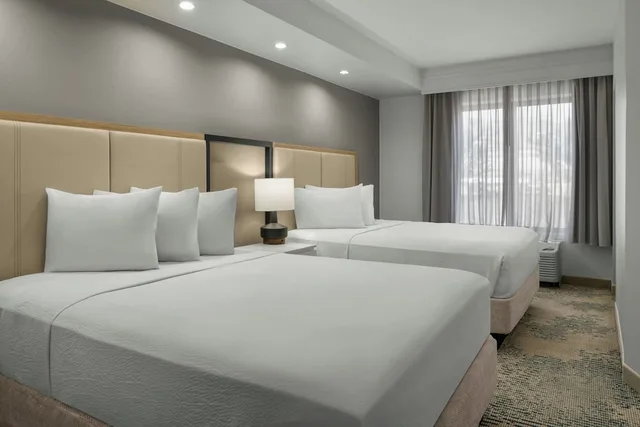جناح بسريرين كوين مع سرير سحّاب إضافي لذوي الإعاقة، SpringHill Suites Lehi at Thanksgiving Point 1/6