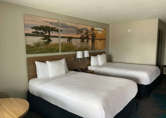 غرفة قياسية بسريرين مزدوجين، Days Inn by Wyndham Valdosta I-75 5/10