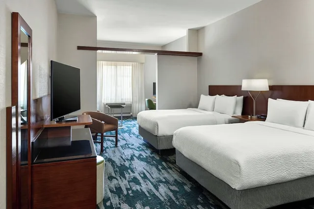 Studio, 2 Queen Beds, Sofa, Fairfield by Marriott Inn & Suites Knoxville Turkey Creek 1/6