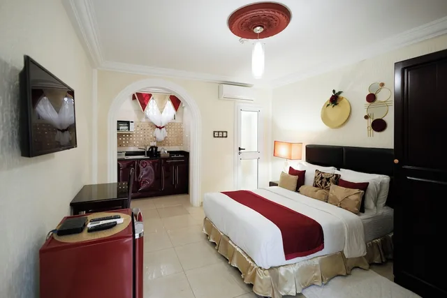 غرفة قياسية بسرير مزدوج بمطبخ صغير، The Ritzz Exclusive Guest House 3/10