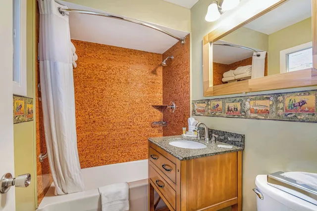 Efficiency, 2 Queen Beds، Super 8 By Wyndham Lake George/Downtown 4/4