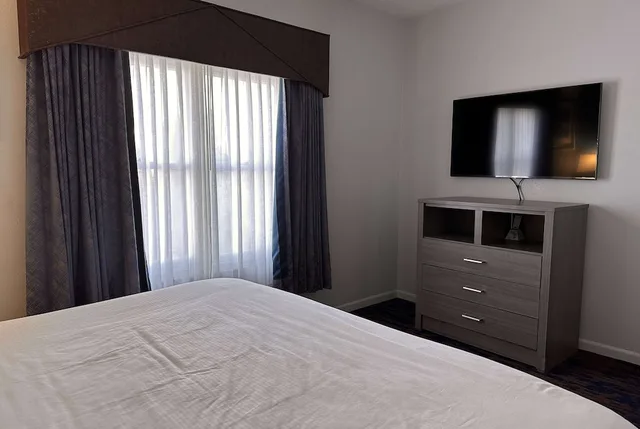 جناح استوديو بسرير كينج، Baymont by Wyndham Indianapolis Northwest 2/7
