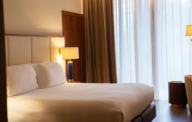 غرفة عائلية بسرير كينج بشرفة، Boeira Garden Hotel Porto Gaia, Curio Collection by Hilton 4/6