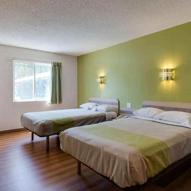 غرفة رباعية، Motel6 Statesville, NC 3/10