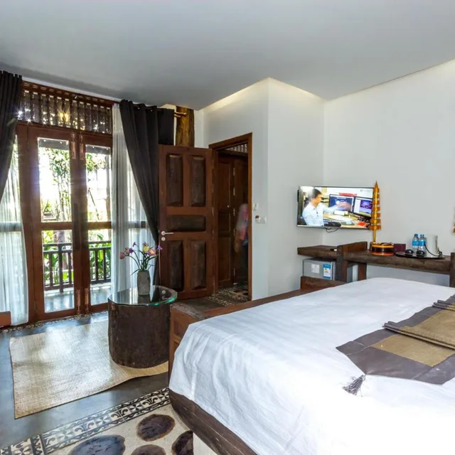 غرفة بريميير ديلوكس بسرير مزدوج بشرفة، JAVA WOODEN VILLA 3/9