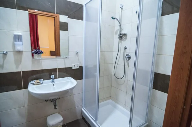 غرفة صغيرة مزدوجة، Hotel Leone 3/4