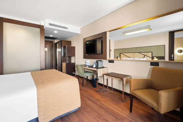 غرفة بسرير فردي مع سرير إضافي، Axis Porto Business & Spa Hotel 6/10