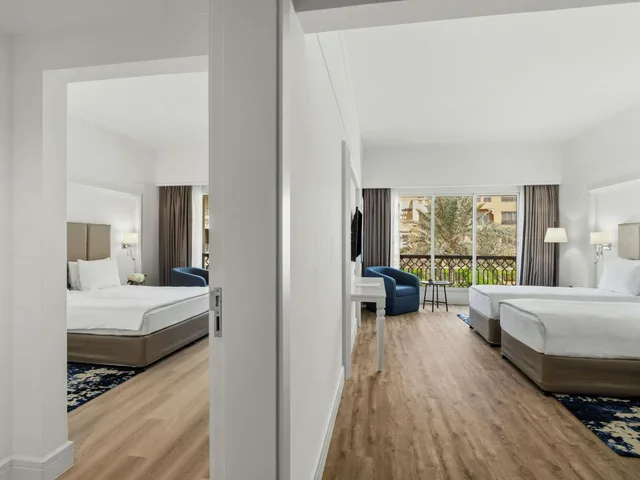 جناح عائلي بسرير كوين وسريرين منفصلين بغرفتي نوم، Rixos Bab Al Bahr 6/7