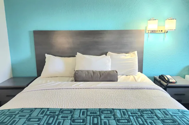 غرفة بسرير كينج، Howard Johnson By Wyndham Galveston 6/9