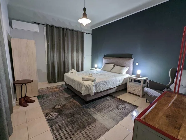 Design, Rock, Apartment, Single Bed, 2 Queen Beds, Sofa، Be My Guest Athens 4/7