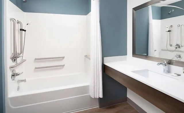 غرفة أساسية بسرير كوين، WoodSpring Suites Round Rock - Austin North 4/4