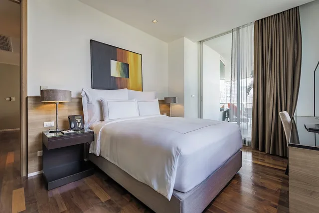 جناح عائلي بسرير كينج وسرير كوين بشرفة، MUU Bangkok Hotel 4/8