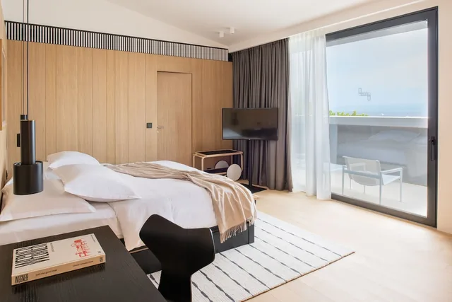 جناح جونيور بسرير كينج بإطلالة على البحر بشرفة، Briig Boutique Hotel 1/4