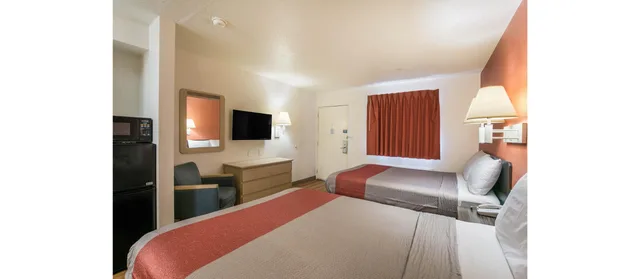 غرفة بسرير كوين لذوي الإعاقة، Motel6 Dothan, AL 3/8