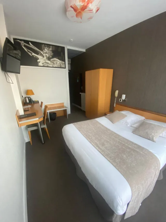 غرفة مفردة، Hotel Des Lices 2/10