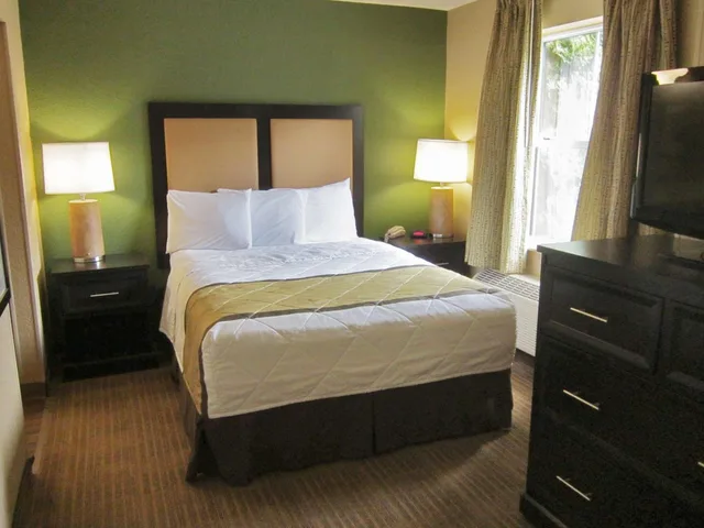Deluxe, Studio, Queen Bed, Extended Stay America - Greensboro - Airport 3/9