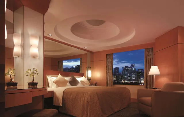 غرفة ديلوكس بسرير كينج، Makati Shangri-La 10/10