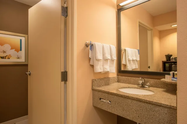 غرفة بسرير مزدوج، Fairfield Inn And Suites Columbus 2/6