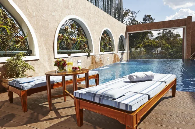 جناح بريميوم بسرير كينج، Villa Rosa Kempinski 2/2