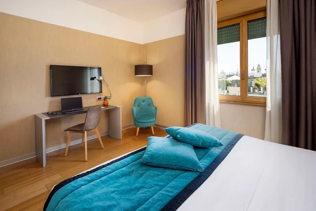 غرفة عائلية بسرير كينج وسرير بطابقين، Best Western Plus City Hotel 8/10