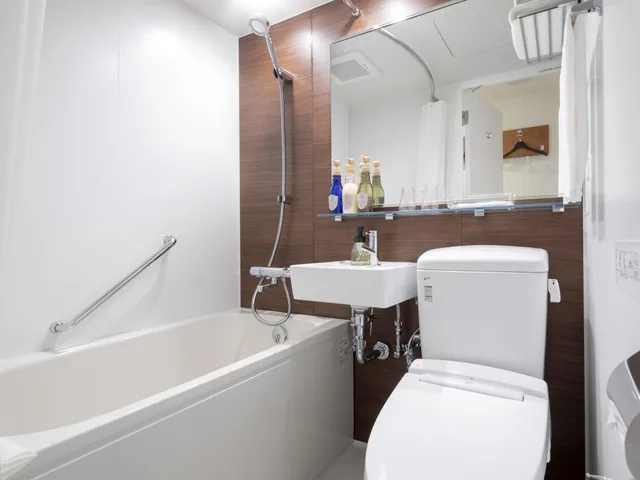 غرفة تُحدَّد عند الوصول، Hotel Mystays Midosuji Honmachi 1/4