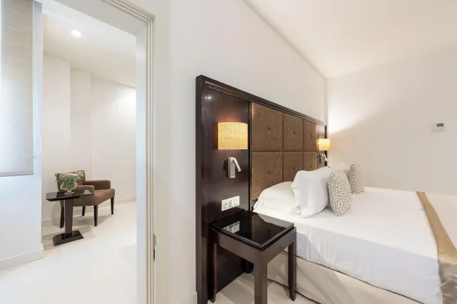 غرفة عائلية رباعية، Hotel Saray 8/10