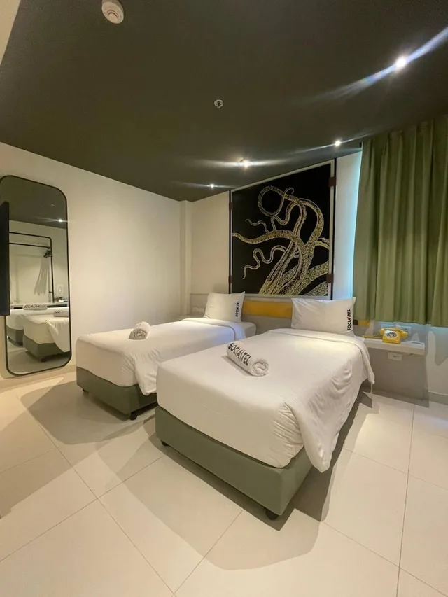 غرفة قياسية بسريرين منفصلين، Socialtel Koh Samui Chaweng (Adult Only) 1/2