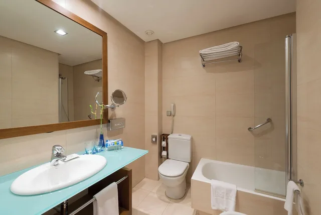 غرفة قياسية بسريرين منفصلين، Hotel Murcia Rincon de Pepe Affiliated by Melia (ex Tryp Murcia) 4/4
