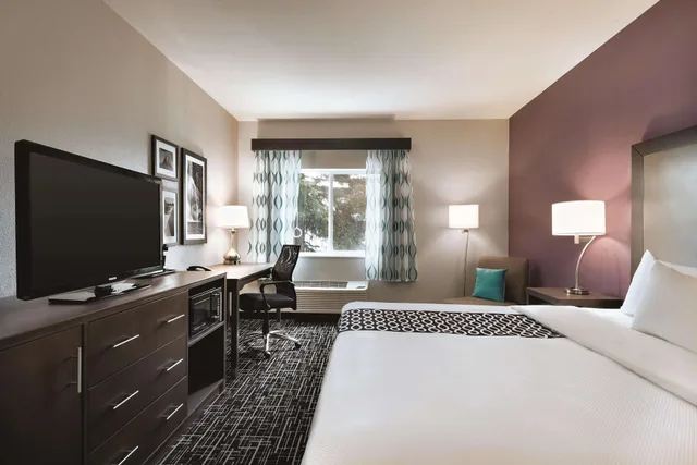جناح ديلوكس بسرير كينج، La Quinta Inn And Suites By Wyndham Pocatello 2/8