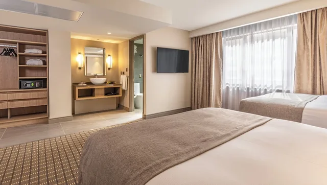 Classic, Twin Beds, Intercontinental Santiago 2/10
