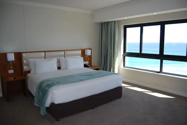 Sea-Facing Robben Island King، Blaauwberg Beach Hotel 1/10