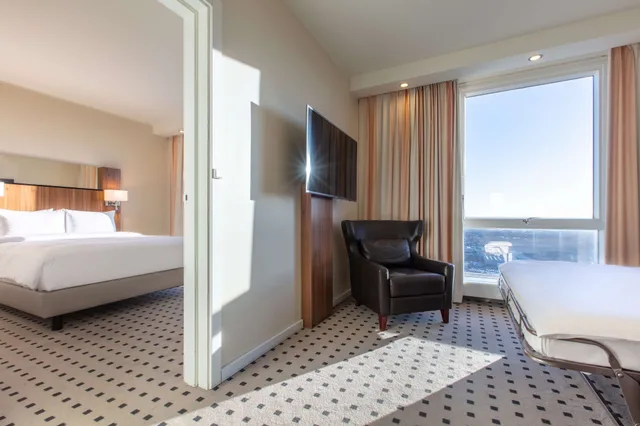 Family, Queen Bed, Radisson Blu Scandinavia Copenhagen 9/10