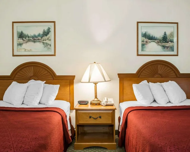غرفة قياسية بسريرين مزدوجين، Quality Inn Rochester South 8/10