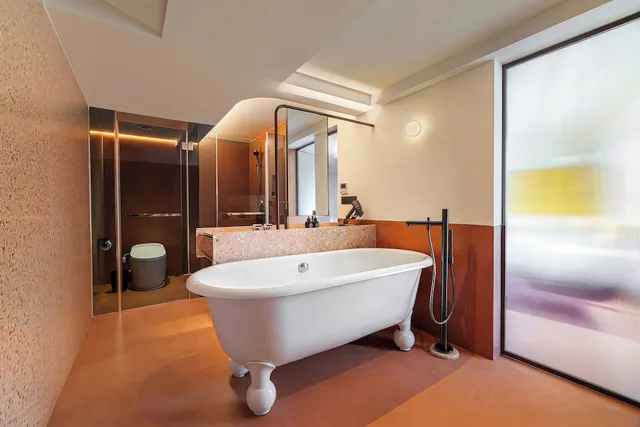 غرفة بريميير بسرير كوين، United Taipei Hotel 6/8