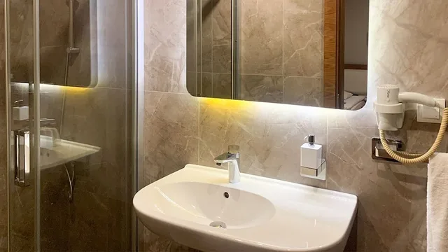 غرفة قياسية بسريرين منفصلين، 2017 Hotel 3/3
