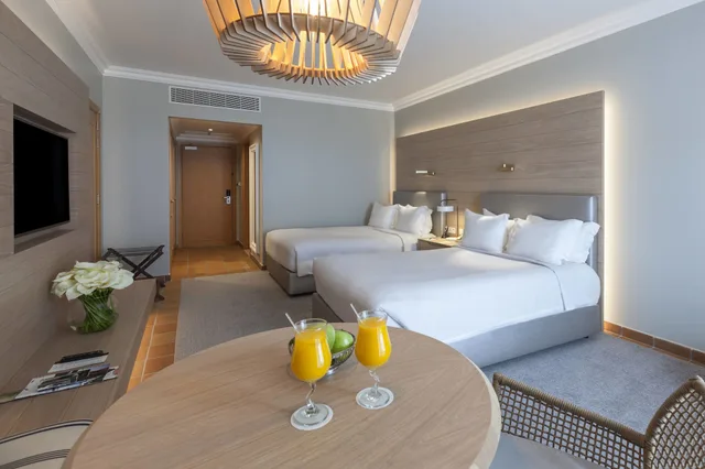 Premium, 2 Double Beds, Ocean Front، Praia D el Rey Marriott Golf Beach Resort 5/9