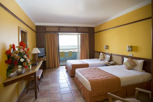 Superior, King Bed, Sea View, Lido Sharm Hotel Naama Bay 2/3