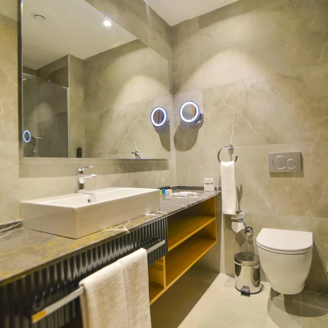 جناح جونيور بسرير كينج، Serenity Comfort Hotel 3/4