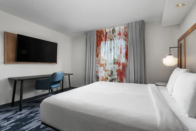 غرفة بسرير كينج لذوي الإعاقة، Fairfield Inn Suites Chattanooga South East Ridge 3/4