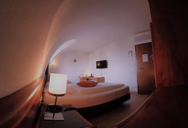 Room, Single, Atrigon 7/15