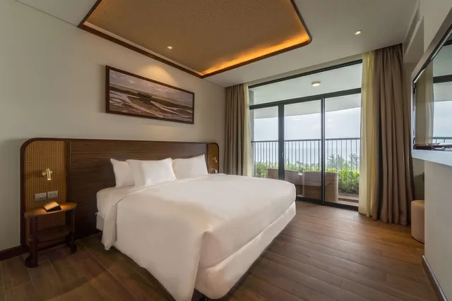 غرفة تنفيذية بسريرين كوين بإطلالة على البحر بمنطقة جلوس، Best Western Premier Sonasea Phu Quoc 2/10