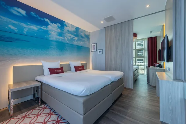غرفة عائلية بسرير كينج وسريرين منفصلين، Ramada by Wyndham The Hague Scheveningen 4/9