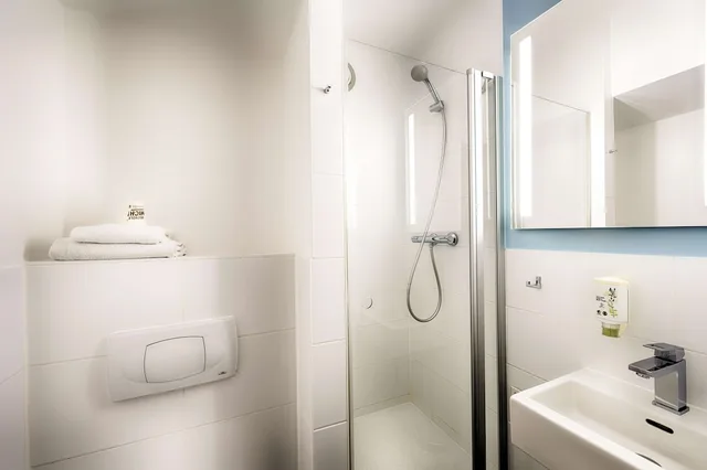 غرفة بسريرين منفصلين، B&B Hotel Koln Frechen 5/5