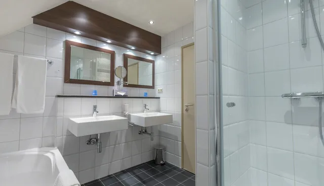 Deluxe, Double Bed, Hotel Kasteel Erenstein 5/5