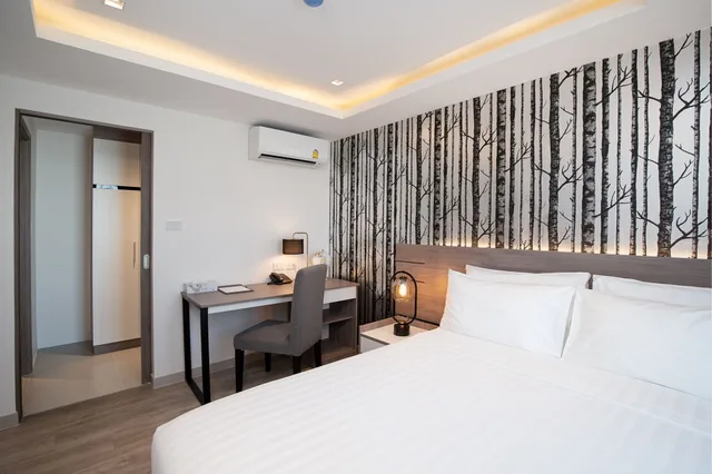 غرفة عائلية رباعية بسرير كينج وسرير كوين، ORION Hotel and Residence Bangkok 3/7