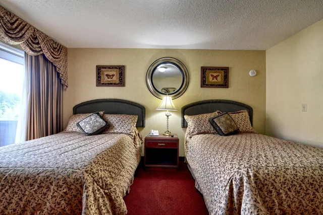 جناح بسرير مزدوج بإطلالة على الحديقة، Roosevelt Inn And Suites 4/5