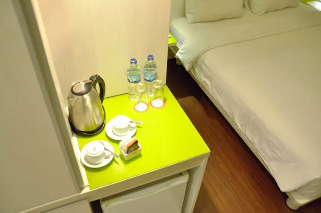 غرفة سوبيريور بسرير مزدوج، HOTEL EVERBRIGHT AMBON 2/3