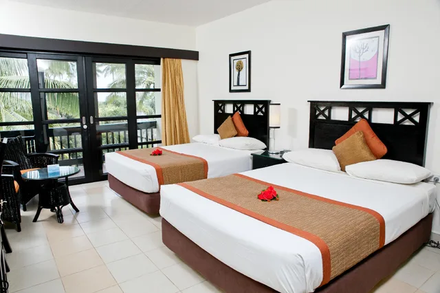 غرفة بسريرين منفصلين بإطلالة على الحديقة، The Naviti Resort 1/1